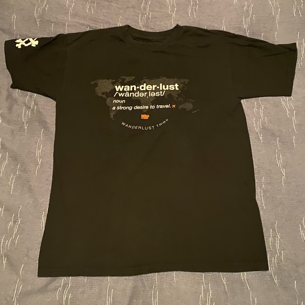 In4mation Wanderlust Tee